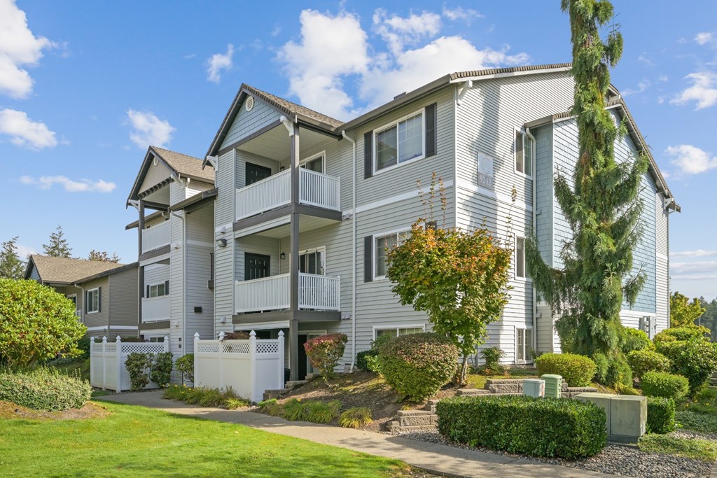 Abbey Rowe Apartments in Olympia, WA Apartment Exterior