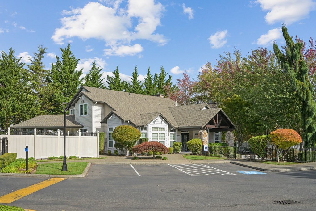 Abbey Rowe Apartments in Olympia, WA Leasing Office