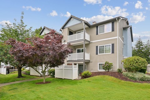 Apartment exteriors at Abbey Rowe in Olympia, WA