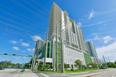 Building Exterior at Alvorada on the Bay in North Miami Beach, FL