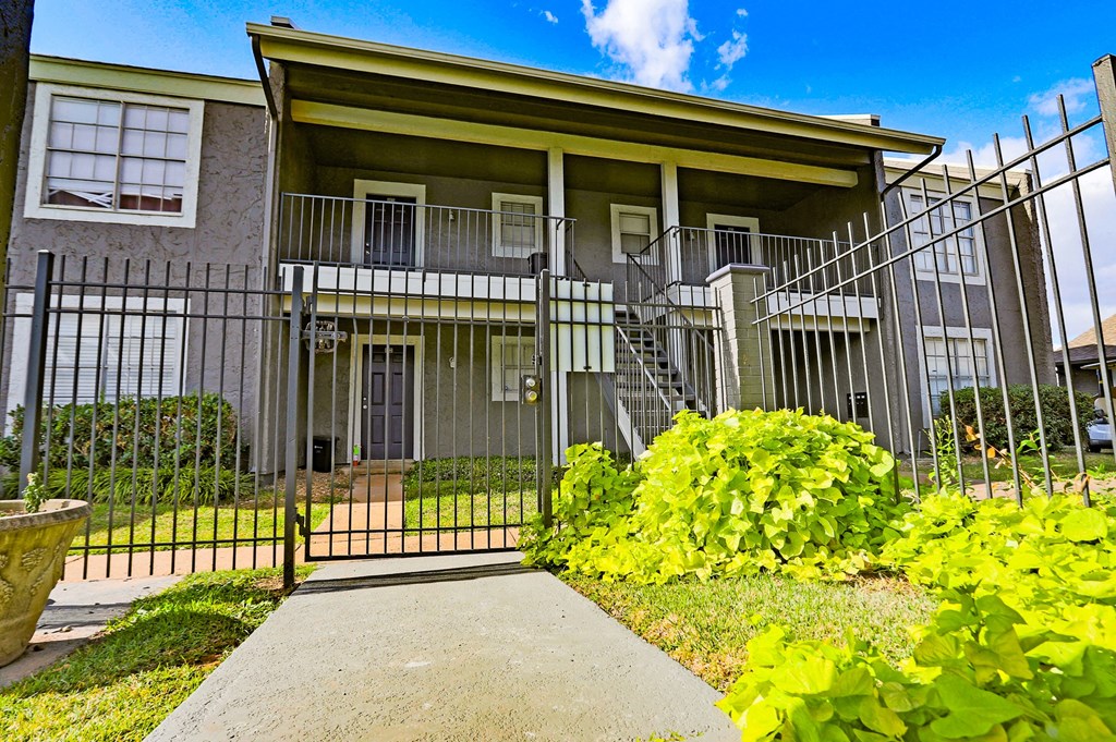 The Oasis Apartments, 2000 Old Minden Road, Bossier City, LA RentCafe