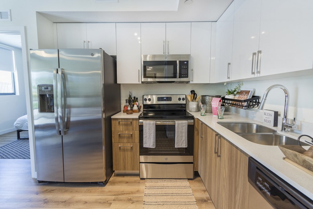 Fully Equipped Kitchen With Modern Appliances at Bay Village1, Palmetto Bay, Florida