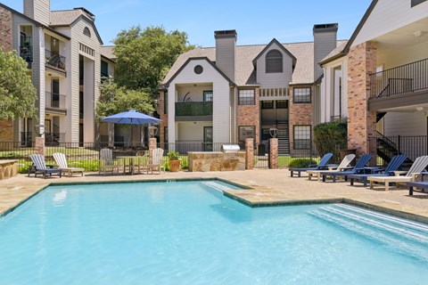 Pool at Bandera Crossing in San Antonio, TX