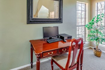 Business Center at Bandera Crossing in San Antonio Tx - Photo Gallery 6