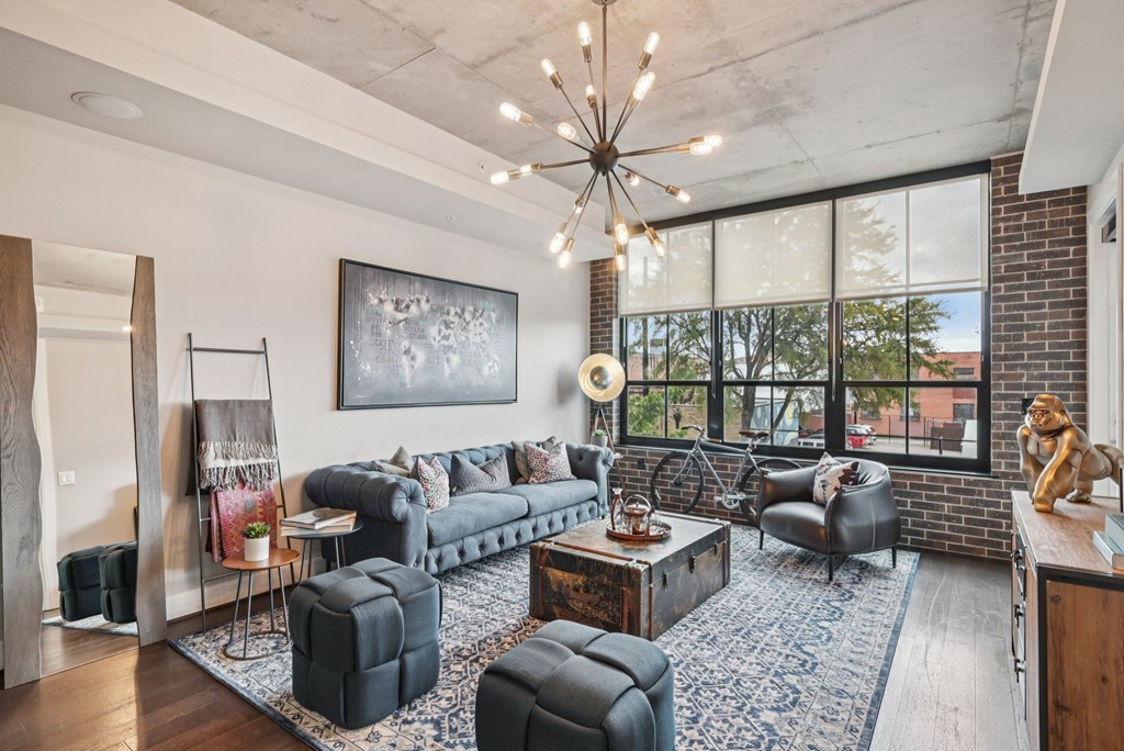 The Case Building Apartments in Dallas, TX 1 Bedroom Living Room