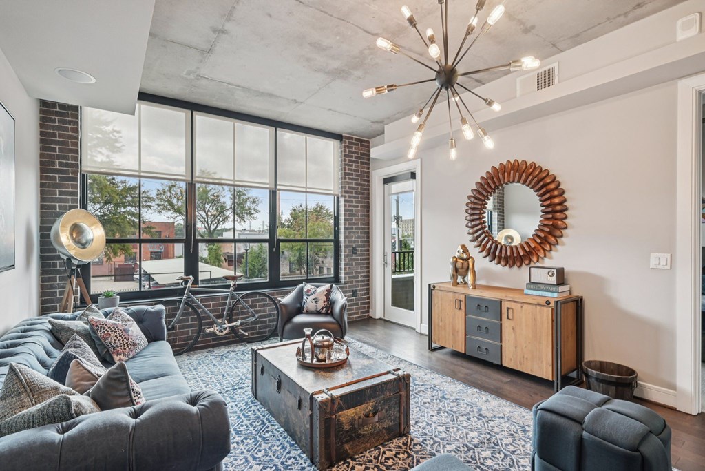 The Case Building Apartments in Dallas, TX 1 Bedroom Living Room