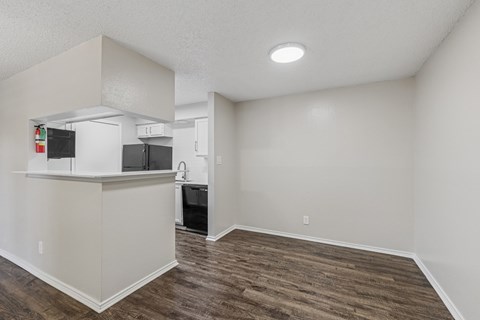 Camino del Sol in Dallas TX Madrid Dining Room