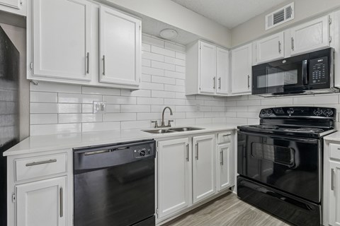 Camino del Sol in Dallas TX Seville Kitchen