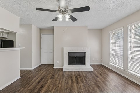 Camino del Sol in Dallas TX Seville Living Room