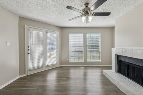 Camino del Sol in Dallas TX Seville Living Room