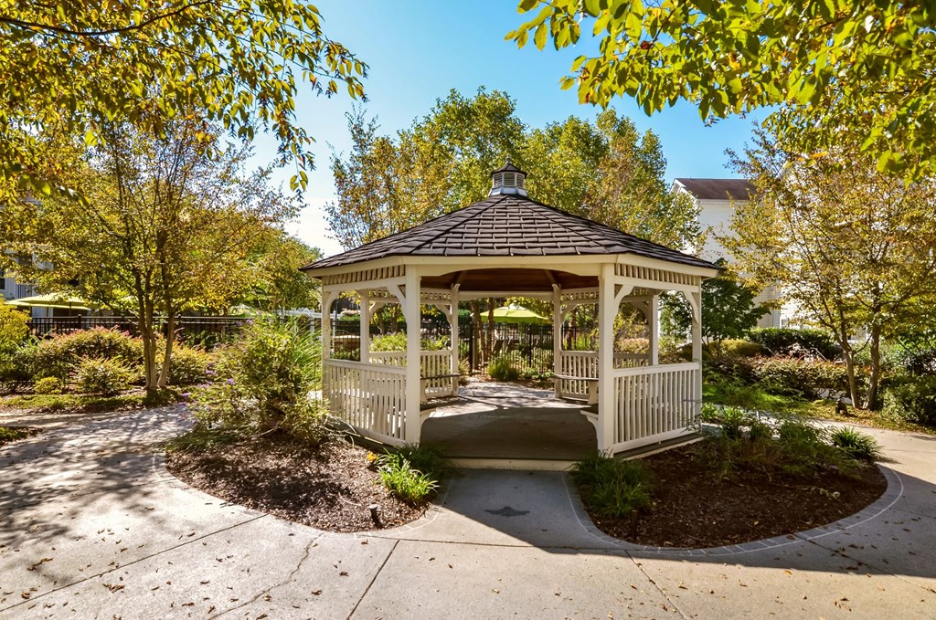Gazebo at Courthouse Square Apartments in Stafford, VA