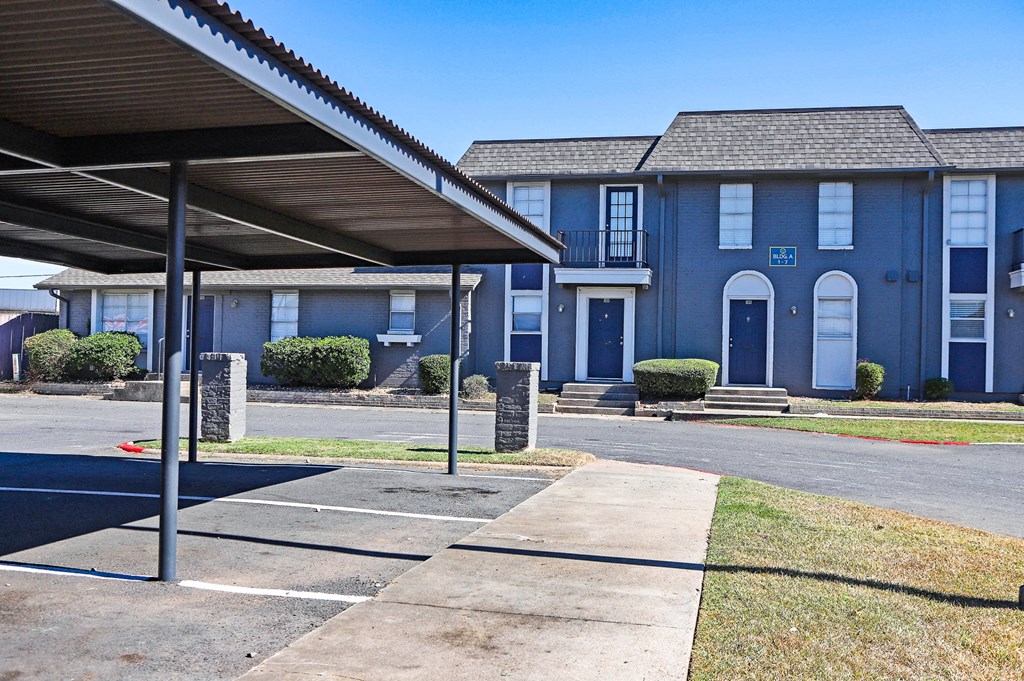 Carports 3 at The Oasis in Bossier City, LA