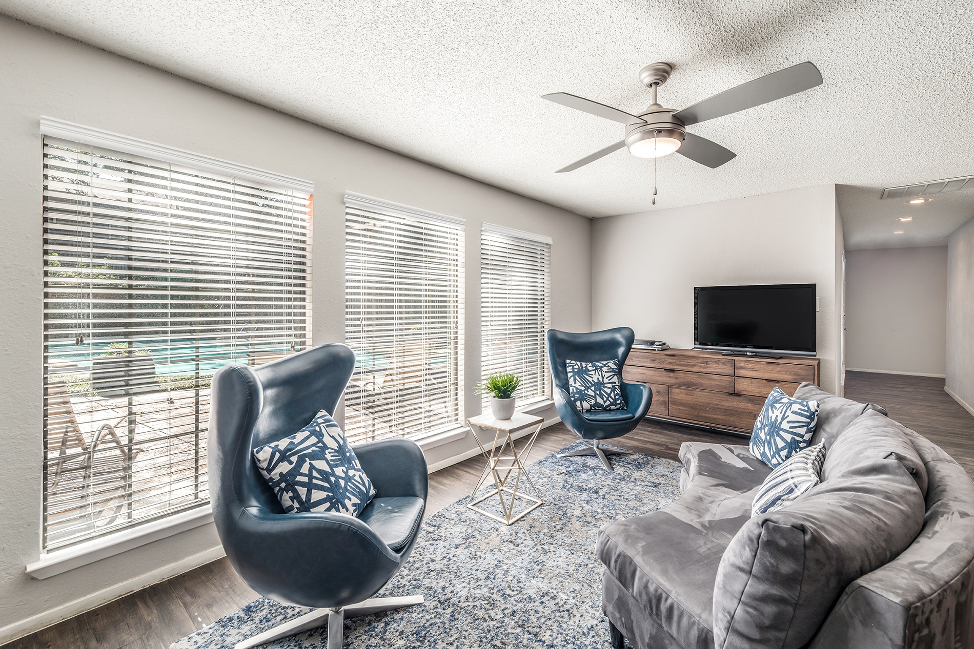 Ridgecrest Apartments