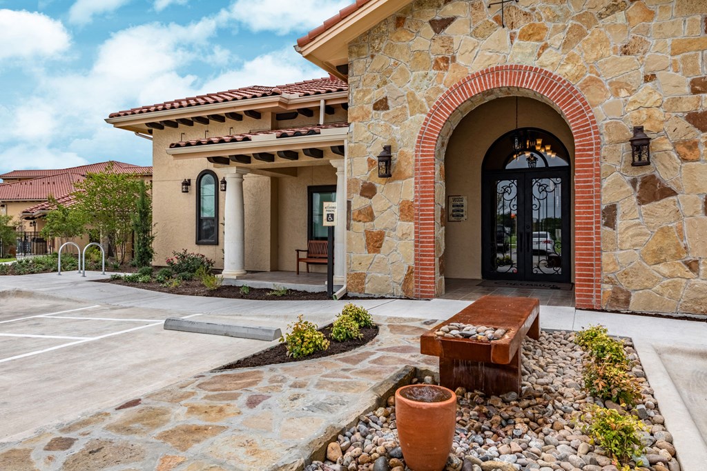 the building in which the hotel is located