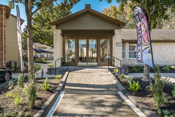 CypressCreekCrossing-HoustonTX-Clubhouse_Exterior - Photo Gallery 2
