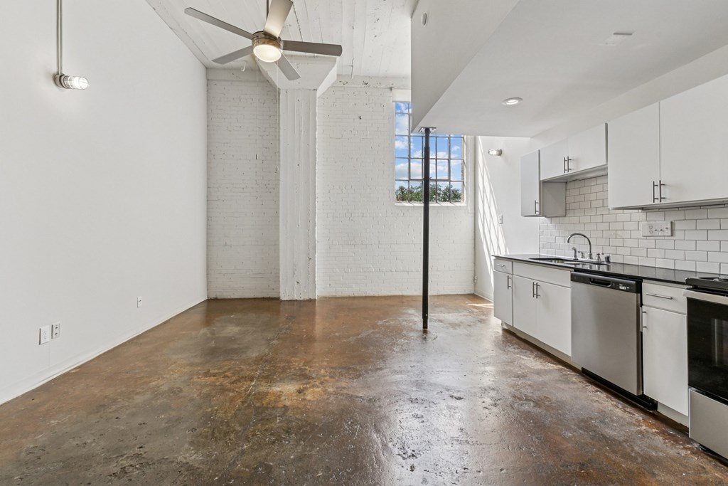 3200 Main Lofts in Dallas, TX Kitchen