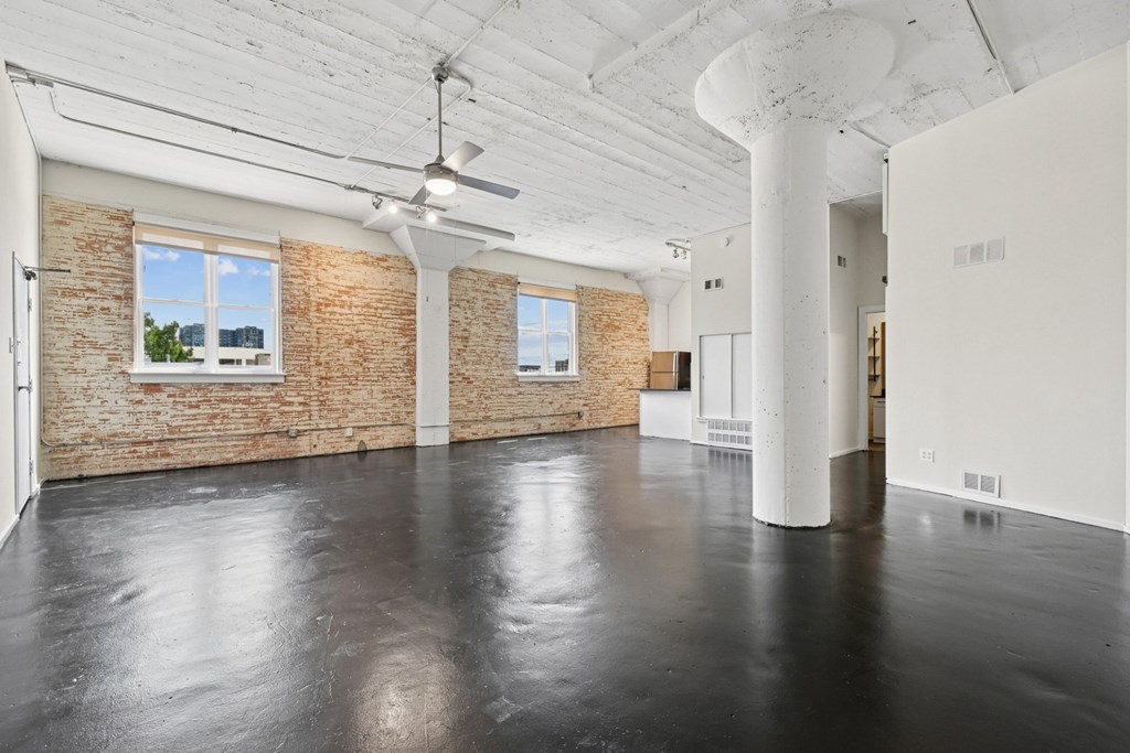 Elm St Lofts in Dallas TX living room