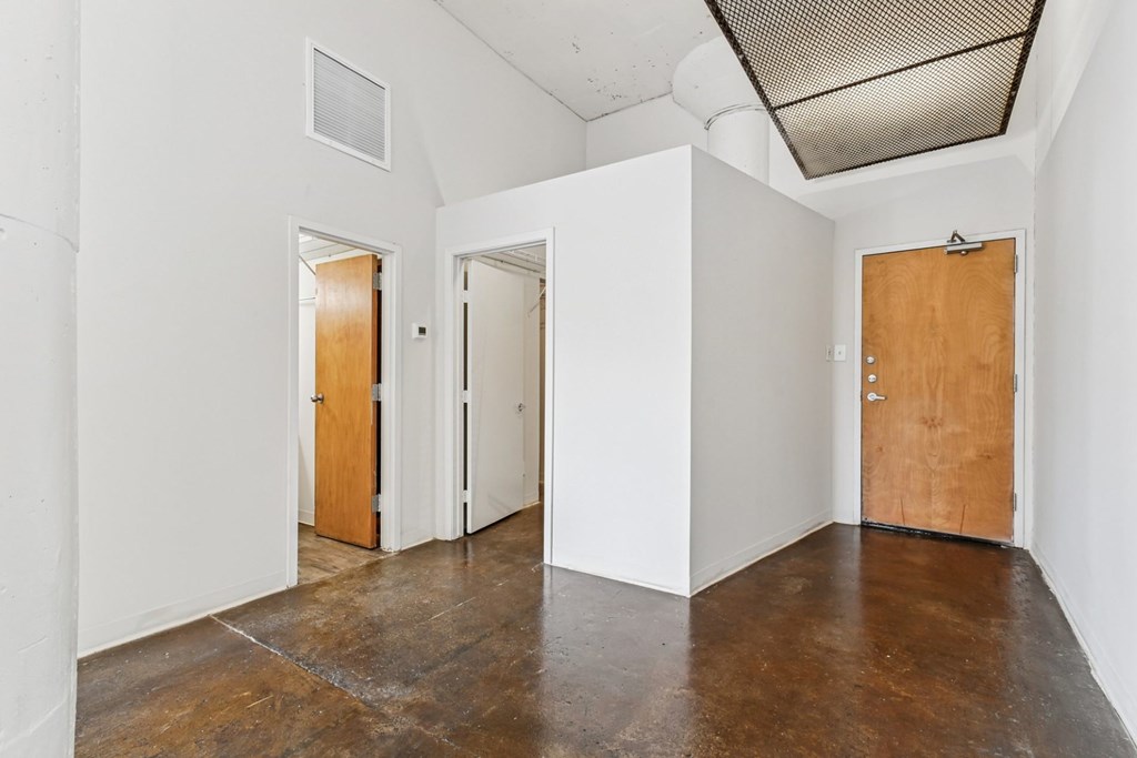 3200 Main Lofts in Dallas, TX Entryway