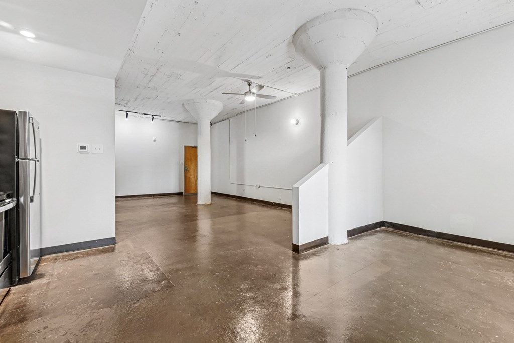 3200 Main Lofts in Dallas, TX Living Room