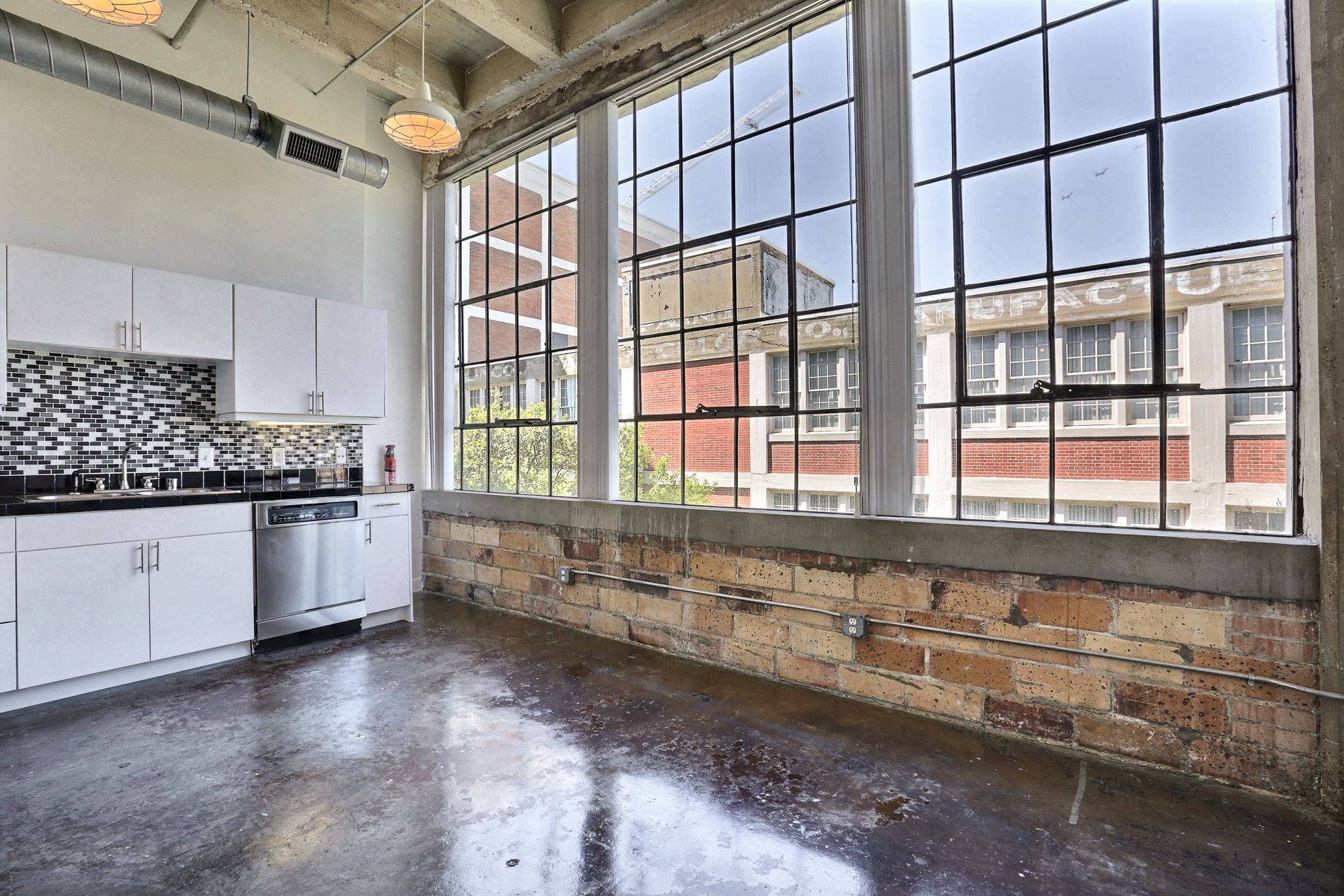 Natural Lighting at Futura Lofts in Deep Ellum, Dallas, Texas, TX