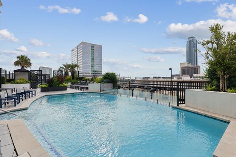 Swimming pool at Dominion Post Oak in Houston, TX