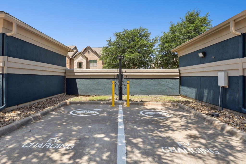 An EV charging station at Encore at Buckingham Apartments in Richardson, TX