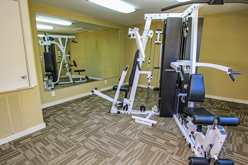 fitness center at Westdale Parke in Austin, TX