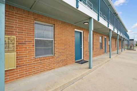 Building exterior at Garden Place Apartments in Waco, TX