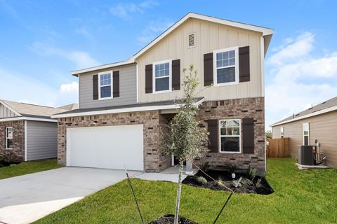 create memories that last a lifetime in your new home at Beacon at Meridian, Texas, 78245