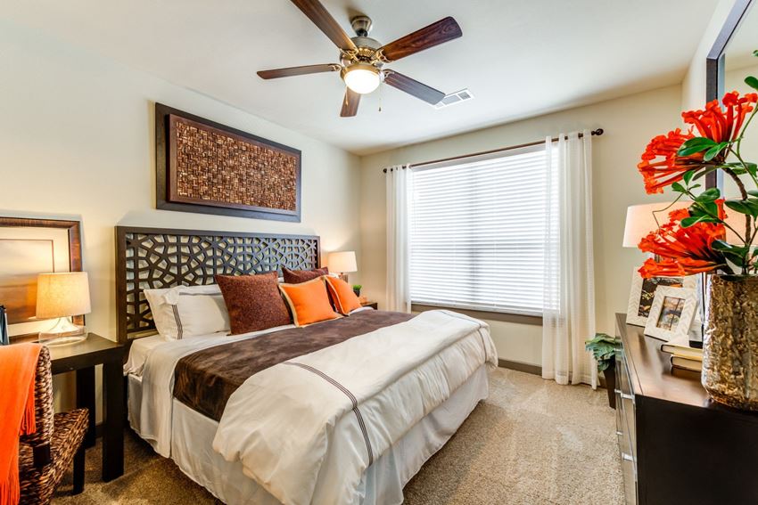 GreenVue Apartments, 1350 N. Greenville Ave., Richardson, TX RentCafe