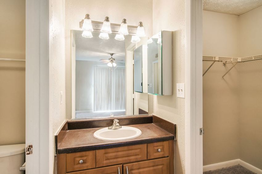 Square Apartments, 4175 Satellite Blvd., Duluth, GA RentCafe