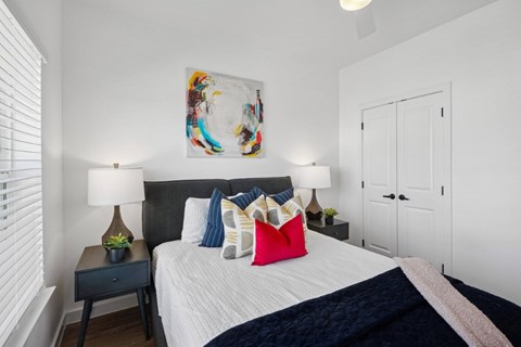 Hillside on Parmer Lane Apartments in Austin Tx model unit bedroom