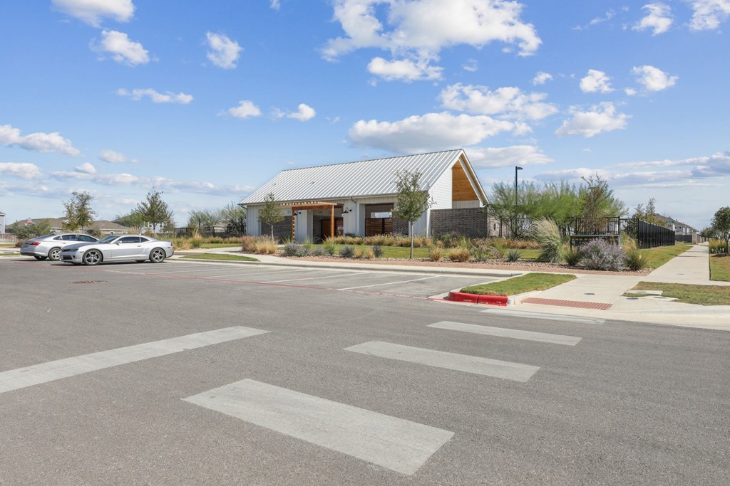 Beacon at Hymeadow rental homes in Maxwell TX Pool