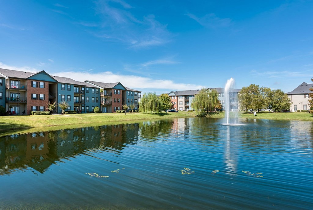 Private Pond at Island Park Apartments in Shreveport, Louisiana, LA