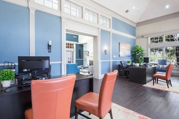 800 W. Royal Lane 1-2 Beds Apartment for Rent - Photo Gallery 2