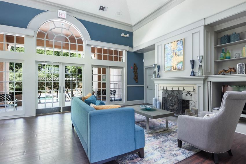 Jefferson Creek Apartments, 800 W. Royal Lane, Irving, TX RentCafe