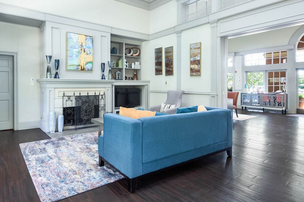 Jefferson Creek Apartments, 800 W. Royal Lane, Irving, TX RentCafe