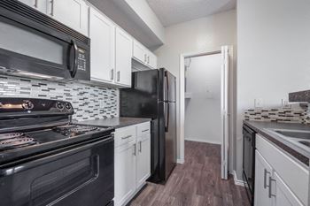 Kitchen Backsplashes*