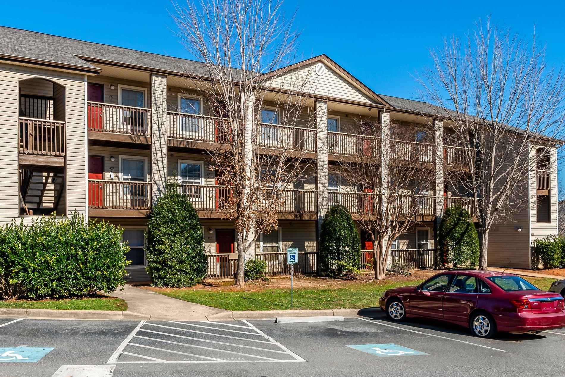 Photos and Video of Kannan Station in Kannapolis, NC