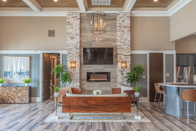 Lakeland Grand is a similar property to Lakewood Terrace located in Lakeland