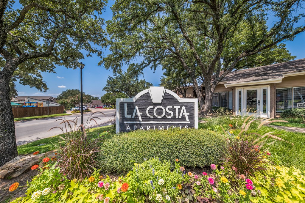 La Costa: Signage, at Westdale Hills, TX