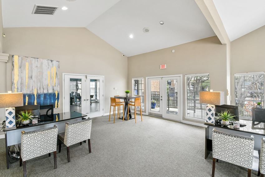 Davenport Apartments Leasing Office Interior Leasing Office Interior at Davenport Apartments in Dallas, TX - Photo Gallery