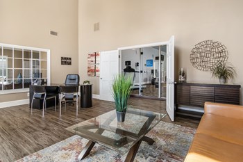 2109 Arrowcreek Drive 1-3 Beds Apartment for Rent - Photo Gallery 5