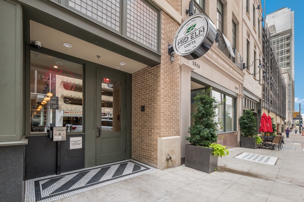 Restaurant View at Mid Elm Lofts - Deep Ellum Lofts, Dallas, Texas, TX