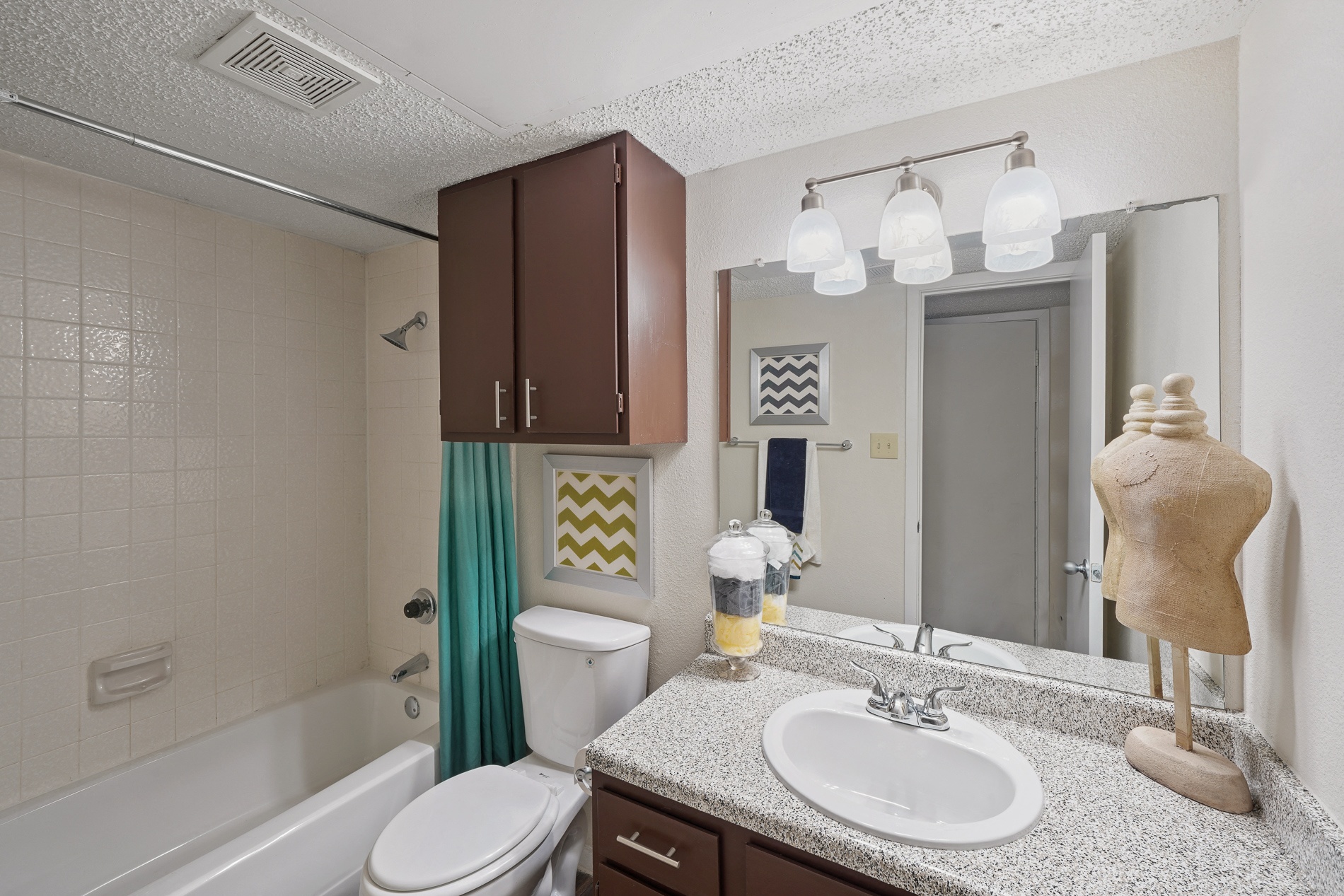 Model Bathroom 2 at Oaks of Denton in Denton, TX