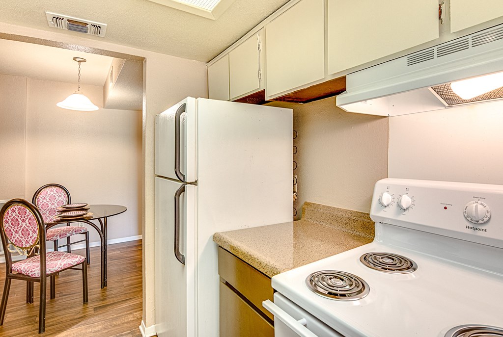 Model Kitchen 1 at The Abbey in Longview TX