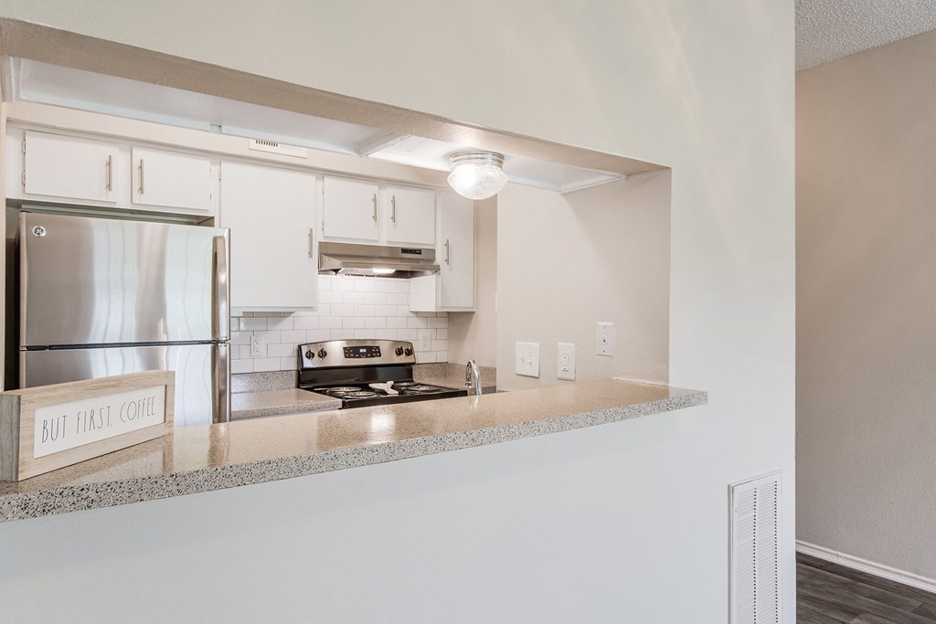 Unit 2D available at Lakeridge Apartment Homes in Irving, Texas, TX