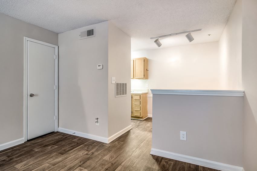 Model Unit | Pine Village North | Apartments in Smyrna, GA