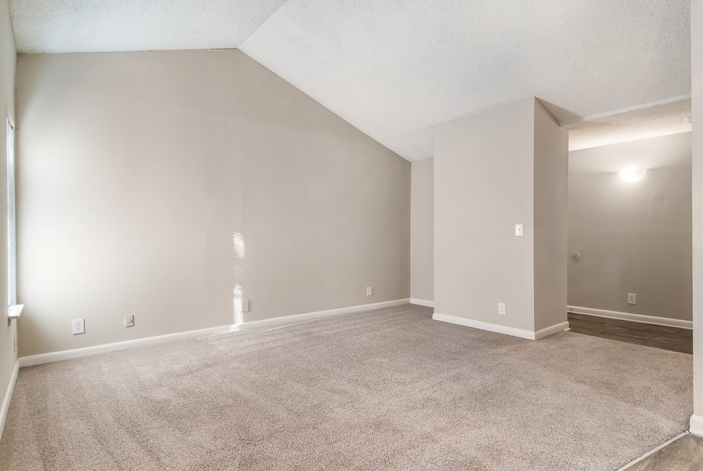 Model_One_Living_Room_1-RiverwoodCrossing-RoswellGA