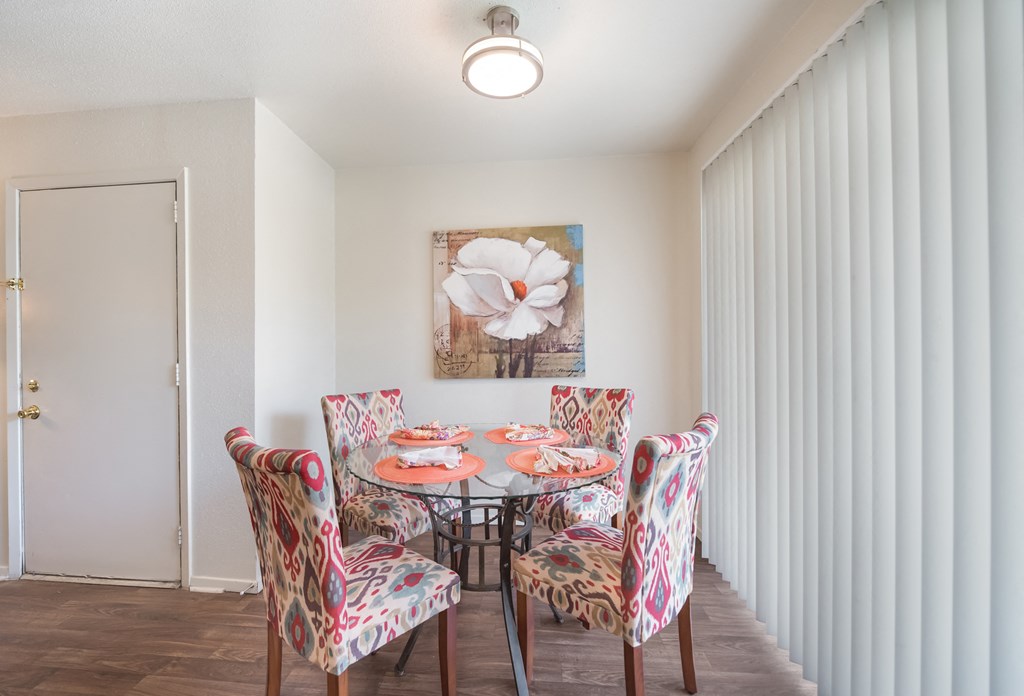 Model Dining Room 1 at Laurel Parc in Shreveport, LA